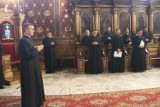 Zmiany wikariuszy w parafiach w Pleszewie. W których parafiach w Pleszewie pojawią się nowi księżą?