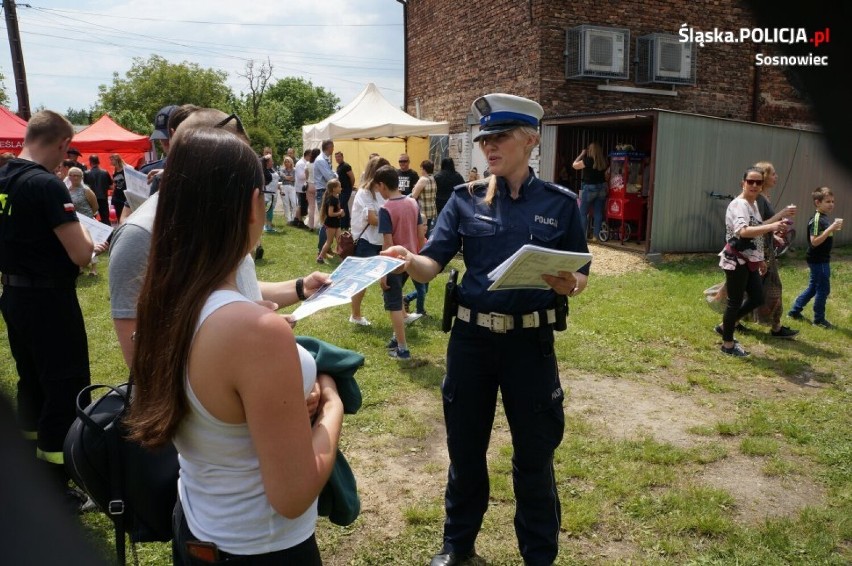 Podczas długiego weekendu policjantki i policjanci z...