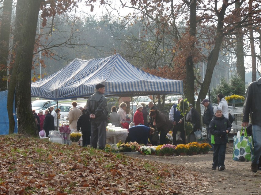 Wszystkich świętych na cmentarzu w Grudziądzu