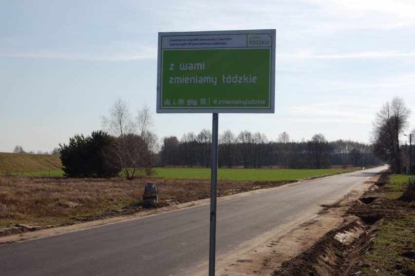 Zakończona przebudowa powiatowej drogi w gminie Pęczniew. Inwestycję przeprowadzono w Ferdynandowie ZDJĘCIA