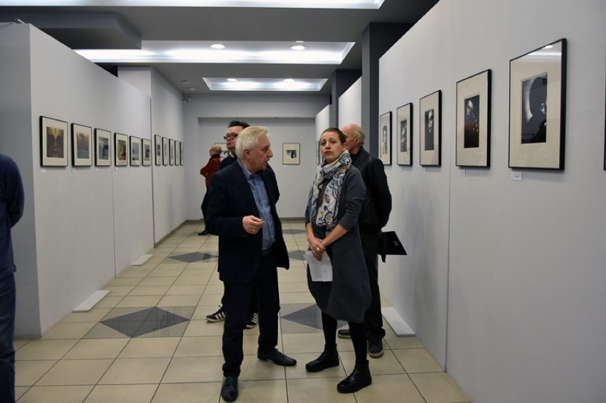 Zdzisław Beksiński, wystawa fotografii w Legnicy [ZDJĘCIA]