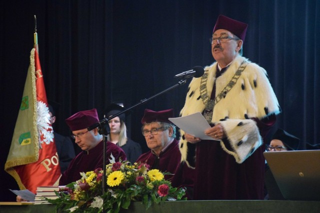 Inauguracja roku akademickiego w Wyższej Szkole Zarządzania Środowiskiem w Tucholi