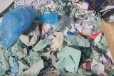 Kraków: medyczne odpady z ul. Dymarek pod lupą prokuratury