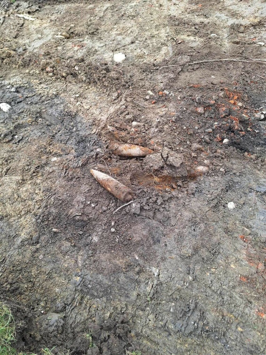 Niewybuchy znalezione na budowie basenów w Przemyślu.