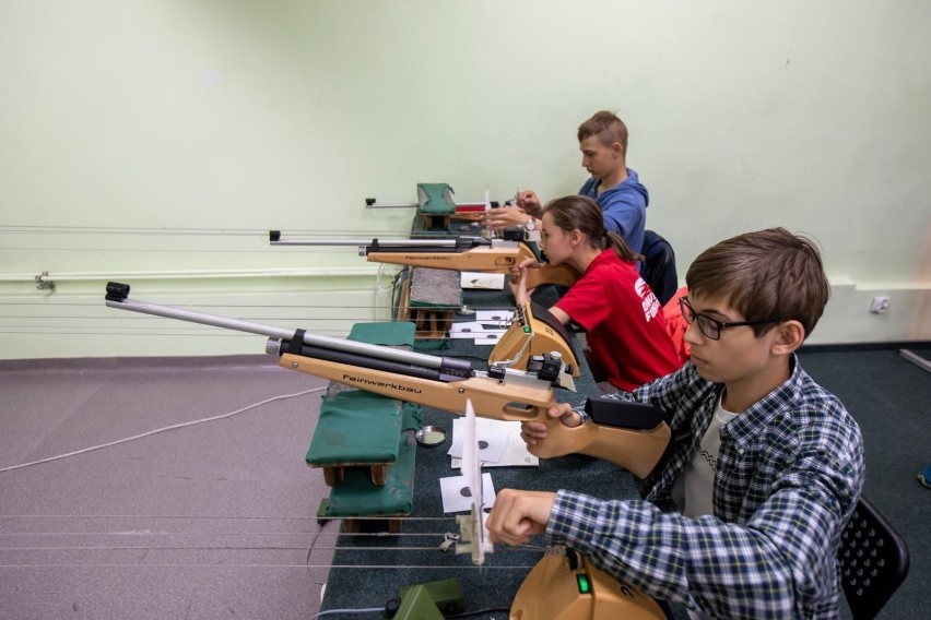 Przez cały lipiec (od poniedziałku do piątku w godz. 11-14)...