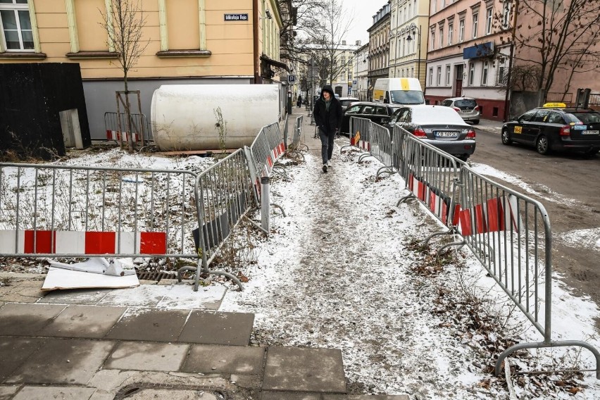 Tak obecnie wygląda ulica Reja w Bydgoszczy. Na razie nie...