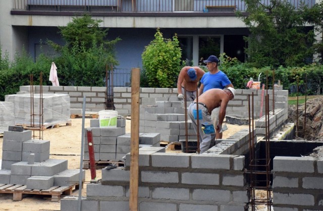 W centrum Łasku powstaje  żłobek