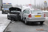 Wypadek w Gdyni. Zderzenie samochodów na Chwarznieńskiej [ZDJĘCIA]