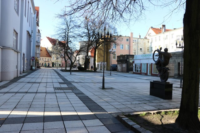 Zielonogórski deptak w weekend 14-15 marca był nie do poznania. Centrum opustoszało.