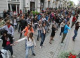 Kilkaset osób tańczyło na &quot;Sienkiewce&quot;. Flash mob wyjątkowo udany!