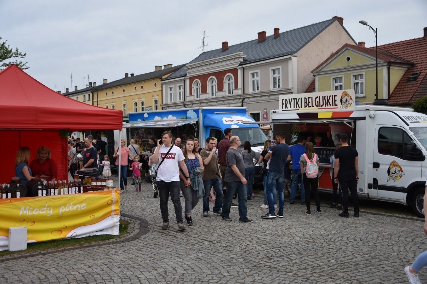 Rozpoczął się II Nowotomyski Festiwal Smaków Świata Food Truck