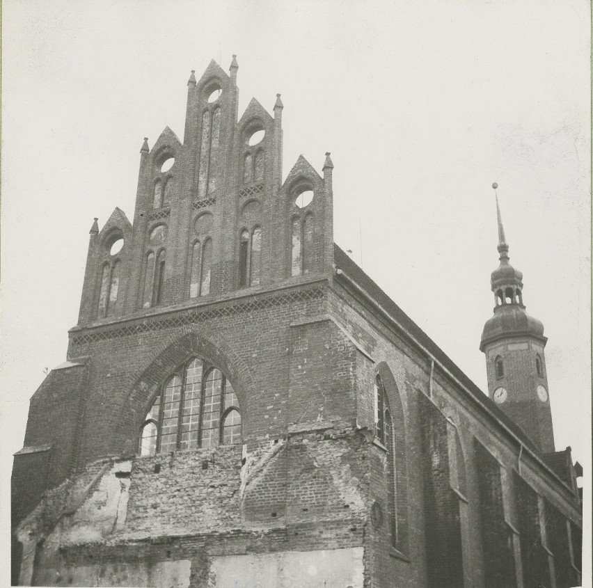 Kościół św. Jacka, fasada wschodnia (1947)