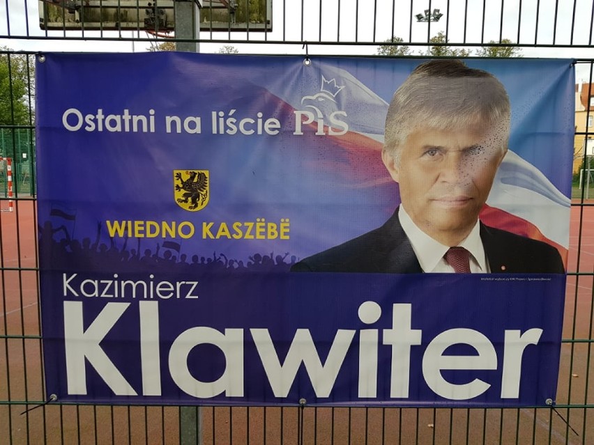 W Lęborku nadzwyczajne zainteresowanie wyborami. Masowo dopisują się do spisu i biorą zaświadczenia