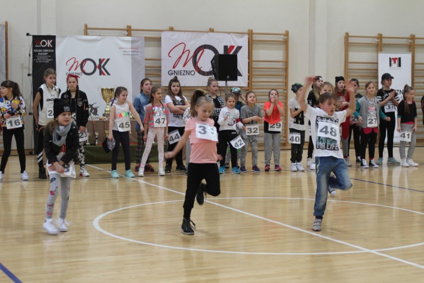 Taneczne hip-hopwe rytmy w Gnieźnie
