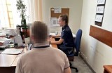 Pijany i bez uprawnień kierował samochodem. Zatrzymany w Leźnie 25-latek był też poszukiwany