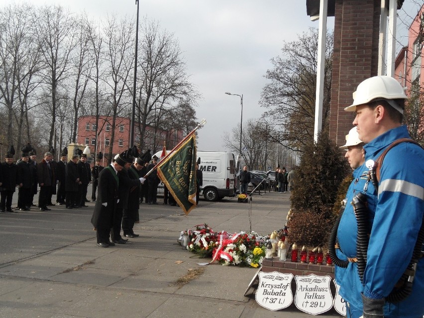 Wypadek na kopalni Halemba. W pięć lat po tragedii uczczono pamięć górników [ZDJĘCIA]