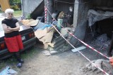 Zawalony dom w Dobrogoszczycah: Mieszkańcy potrzebują pomocy