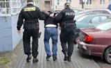 Gdynia: Podszywali się pod policjantów. Zostali zatrzymani. Grozi im osiem lat więzienia