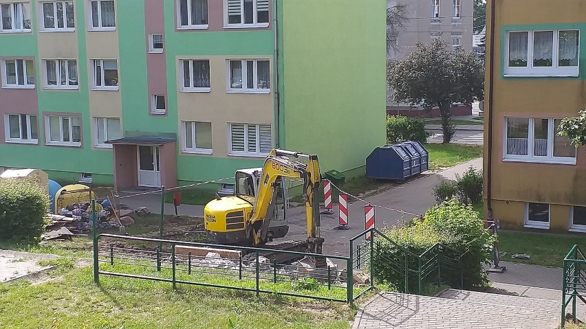 Teren w Chełmnie na osiedlu Kopernika między blokiem 8 a 9...