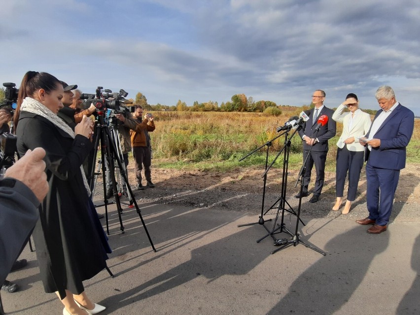 W niespełna pięć miesięcy wyremontowano dwukilometrowy...