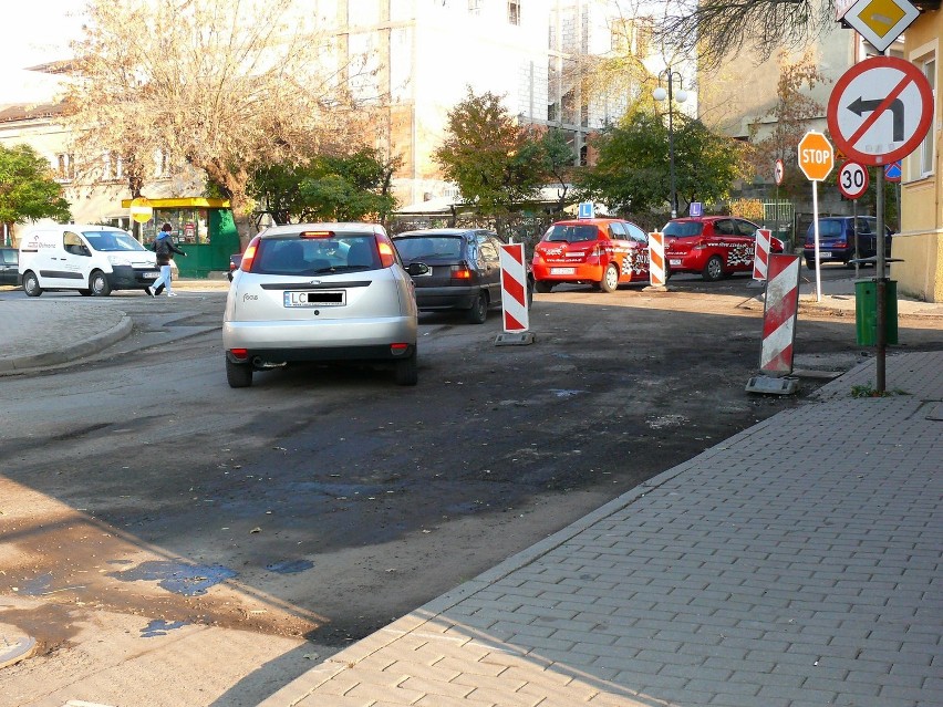 W poniedziałek (24 października) rozpoczął się remont ulicy...