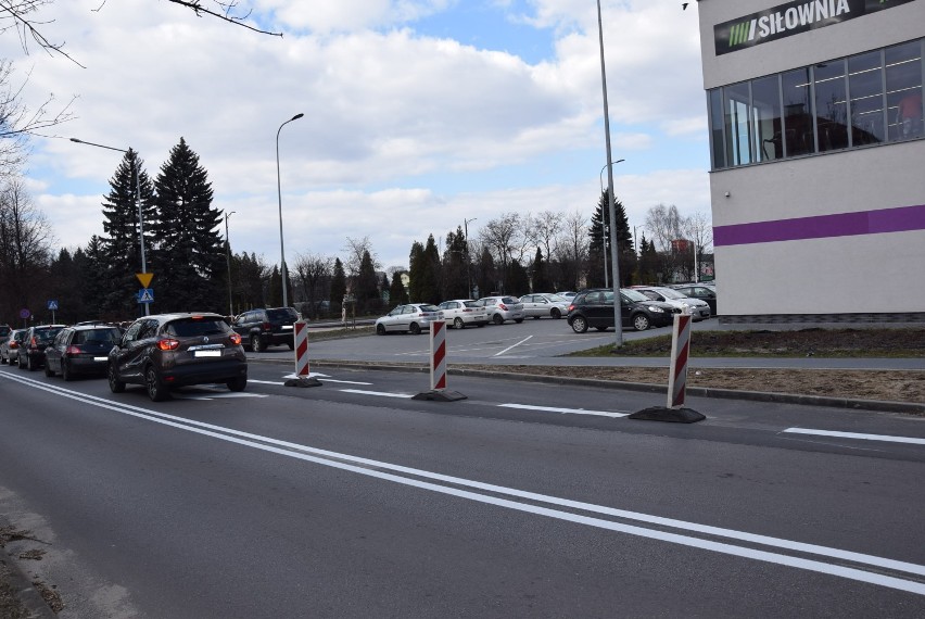 Kierowcy nadal nie mogą korzystać z prawoskretu w ulicę Leśną