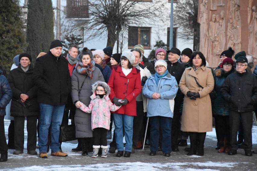 Gniezno: Kopia obrazu Matki Boskiej Jasnogórskiej przyjechał do Gniezna. Uroczystości w parafii pw. Chrystusa Wieczystego Kapłana [05.02.2023]