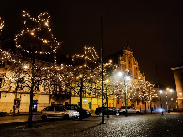 Świąteczne iluminacje w Kaliszu. Część z nich pochodzi z Kaliskiego Budżetu Obywatelskiego