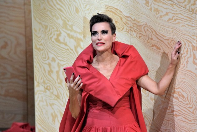 Grand Prix zeszłorocznej edycji otrzymała Danuta Stenka za rolę Charlotty w spektaklu „Sonata jesienna” Ingmara Bergmana z Teatru Narodowego w Warszawie.