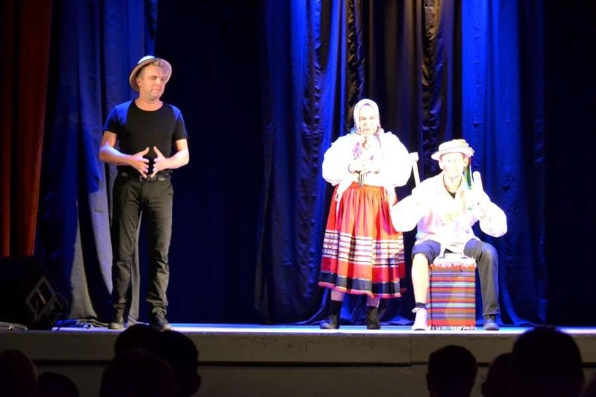 Leszno: Kabaret &quot;Ani Mru Mru&quot; w MOK-u [ZDJĘCIA]