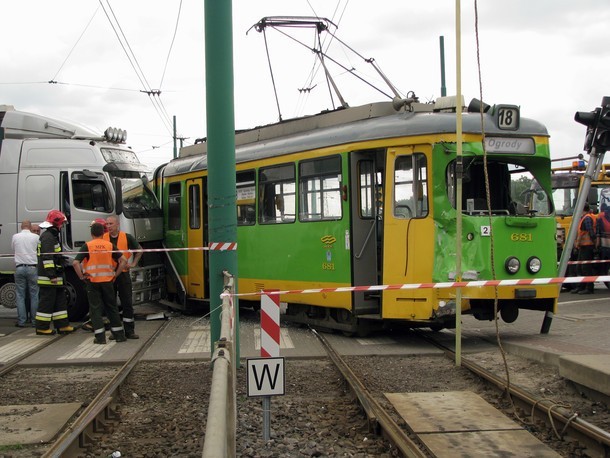 14 czerwca 2011około godz. 11.45 z tramwajem linii nr 18...
