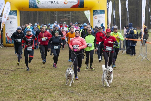 Wielu amatorów biegania z Bydgoszczy i okolic wzięło udział w kolejnej edycji City Trail Bydgoszcz rozgrywanego na Polanie Różopole w Myślęcinku.

Aby zobaczyć zdjęcia z biegu przesuń gestem lub strzałką w prawo>>>