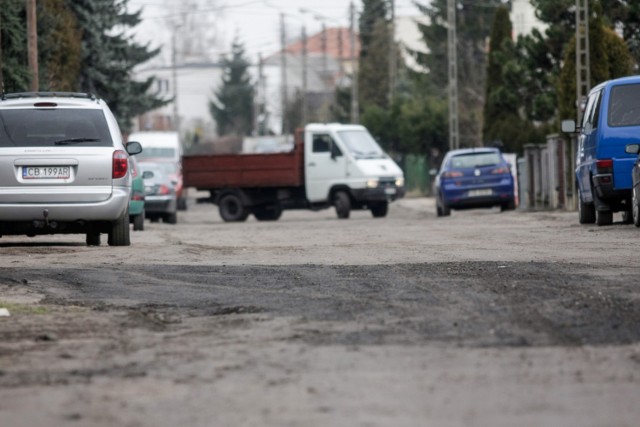 Orna też znalazła się na liście ulic, na których mają pojawić się ażurowe płyty