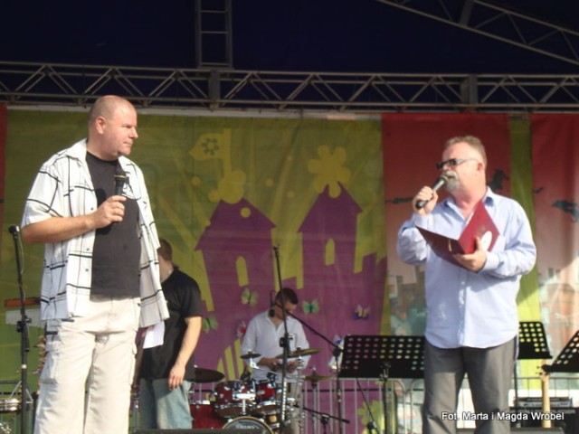 Tata Ani oraz Andrzej Gawroński prowadzili imprezę.