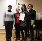Wieluńska Biblioteka i Magistrat nagrodzone za organizację wspólnej  akcji czytania &quot;Pana Tadeusza&quot;