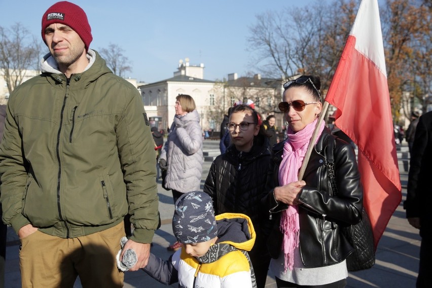 Święto Niepodległości w Lublinie. Jak mieszkańcy obchodzili 103 rocznicę odzyskania przez Polskę niepodległości? Zobacz zdjęcia!