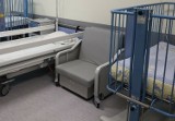 Ojcowie mogą spać na porodówce w szpitalu w Lesznie. Pacjentki chwalą nowy pomysł 