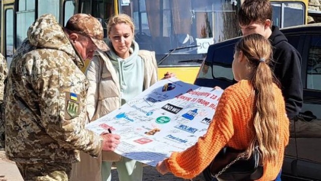Wolontariusze odwiedzili Ukrainę już pięciokrotnie. Ostatni transport trafił do walczących w marcu