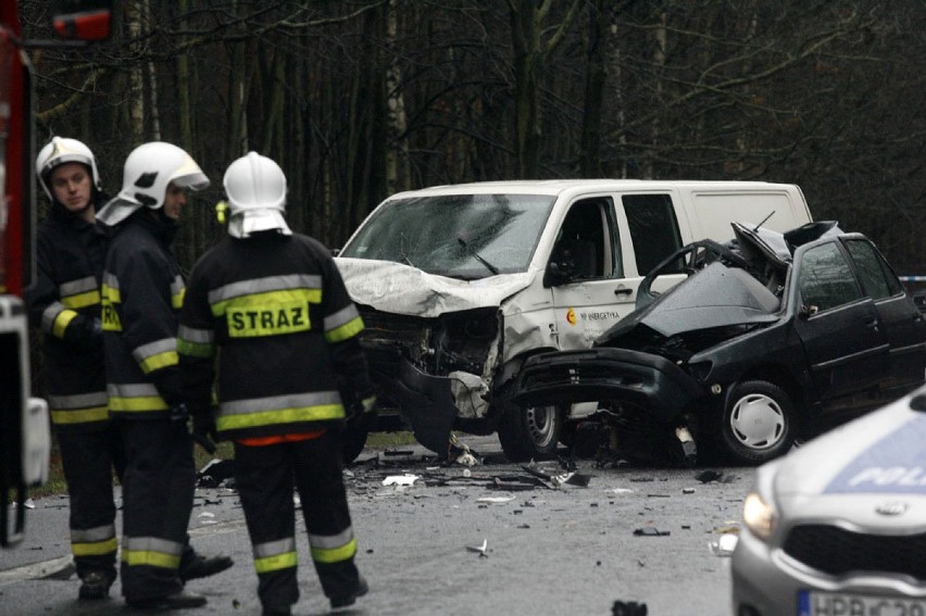 Śmiertelny wypadek pomiędzy Legnicą a Lubinem (ZDJĘCIA)