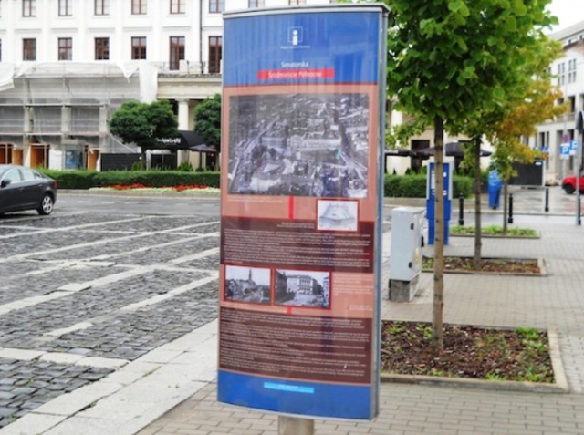 Mapa Warszawy ze strefami czasowymi. Tablice wskażą, ile czasu zajmie dojścia na piechotę do różnych punktów w stolicy