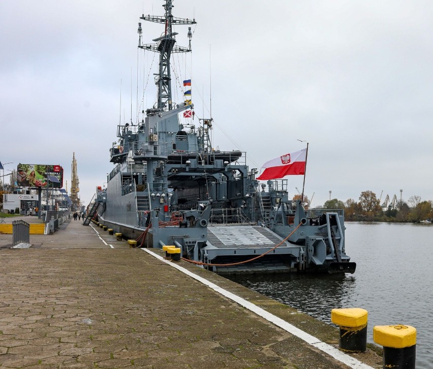 Okręty NATO zacumowały przy Wałach Chrobrego w Szczecinie. Zobacz, jak wyglądają!