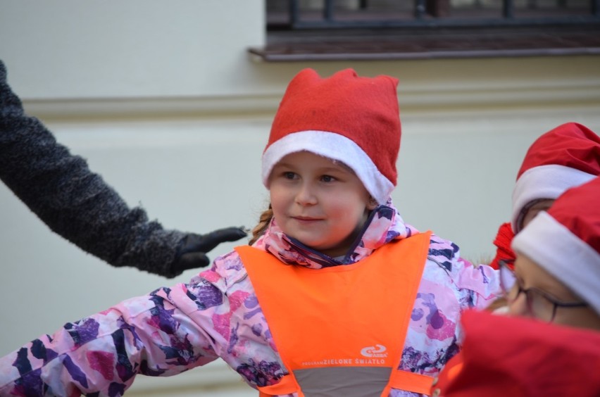 Przedszkolaki na głogowskim Rynku. Ruszyło trzydniowe święto patrona miasta 