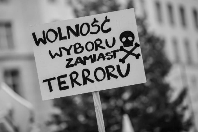 Zdjęcia z "czarnego protestu" w Warszawie, wrzesień 2016