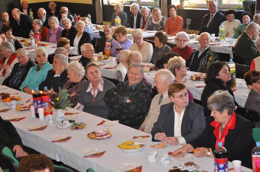 Wigilia seniorów w Chmielnie