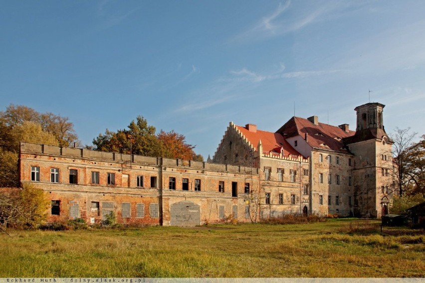 NASZA HISTORIA: Renesansowy pałac w Kunowie               