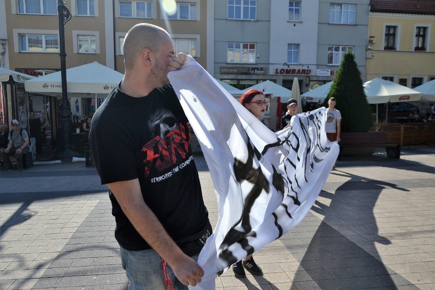 Rybnik: na Rynku zorganizowano protest przeciwko cenzurze...