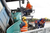 Kujawsko-Pomorskie. Jest praca na autostradzie A1. Nieźle płacą, ale "dwa razy dziennie badanie alkomatem"