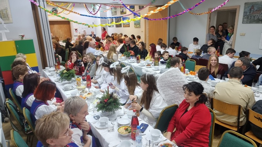 Spotkanie świąteczne i pierwsza Gala Wolontariatu w Uniwersytecie Ludowym w Radawnicy