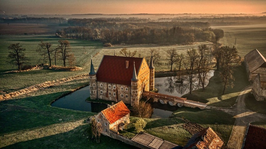 Jego walory można też docenić jesienią, kiedy pięknych...