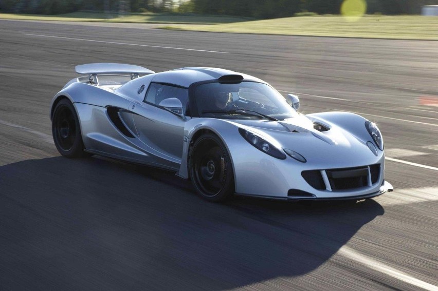 Hennessey Venom GT – produkowany w Wielkiej Brytanii, osiąga...